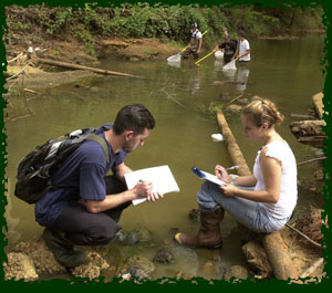 environmental-science-students-photo